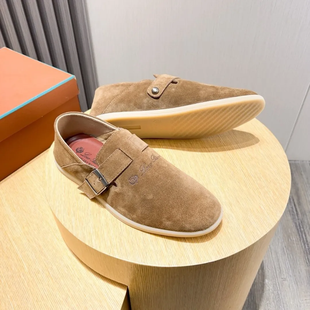Factory price 420💰[loro piana] 2025 new moccasins, popular casual sneakers for street men. The shoes are made of first-layer suede leather uppers with rubber soles. They are classic. The complex craftsmanship and meticulous structure make the shoes light and soft, allowing you to walk comfortably and freely. Perfect for summer wear. Yardage: 38-45.